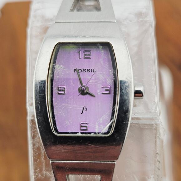 Fossil Women's Silver Tone Bracelet Link Watch Light Up Y2K Style ES-9860 - Picture 2 of 7